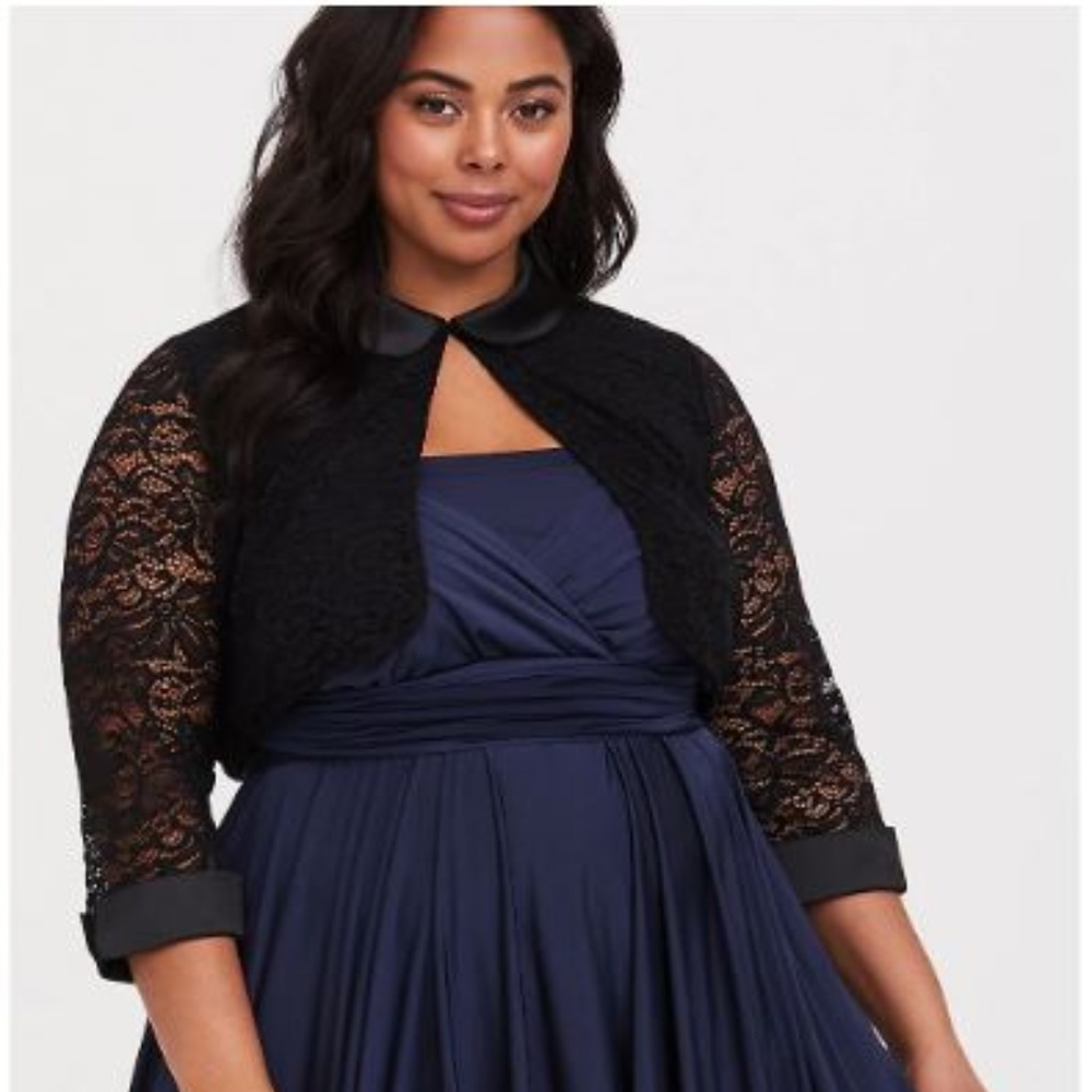 Torrid Retro Chic Black Lace Shrug Plus Size 0X